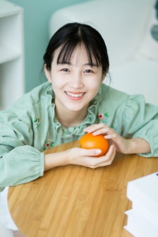巧干朋友娇妻小怡